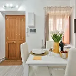 Apartamento Il Poggiolo By To Art