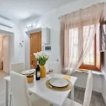 Il Poggiolo By To Art Apartamento