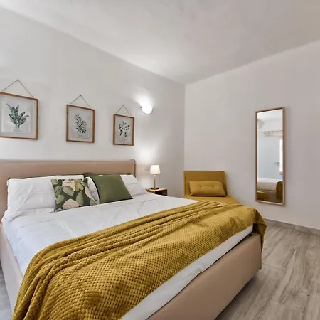 Il Poggiolo By To Art Turín